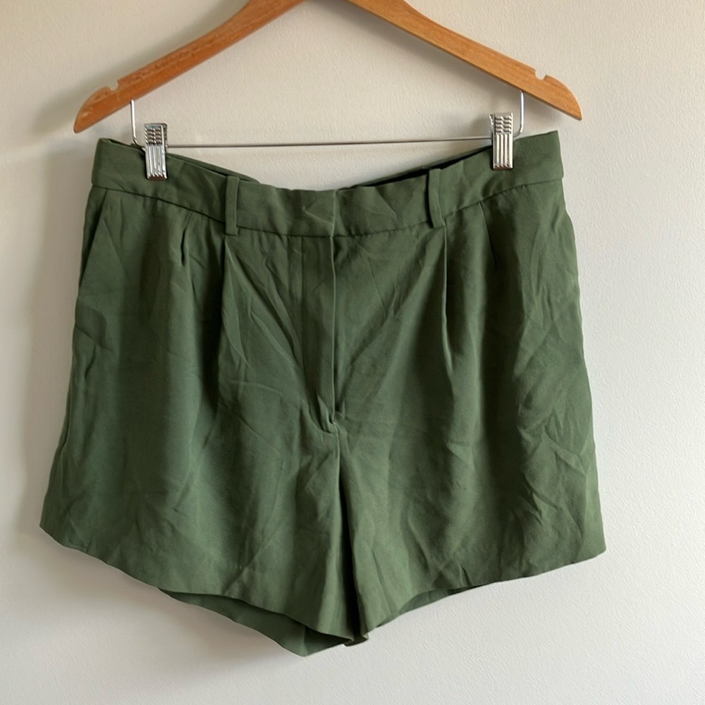Babaton Forest Green high rise shorts size 14